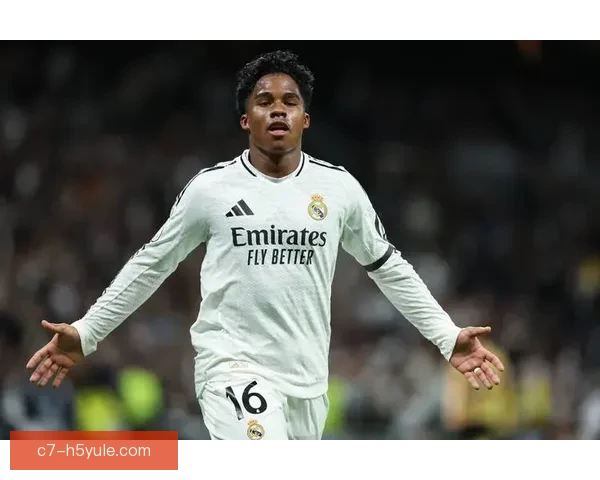 皇马冬窗零引援财政压力浮现