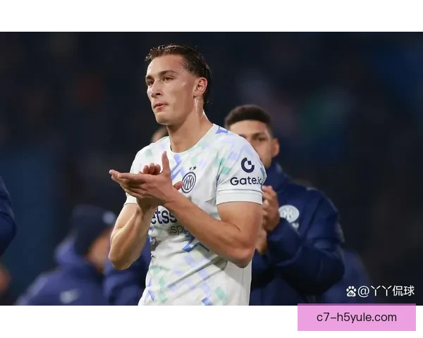 帕尔马维罗纳闷战塔尔迪尼再起 帕尔马维罗纳闷战塔尔迪尼再起