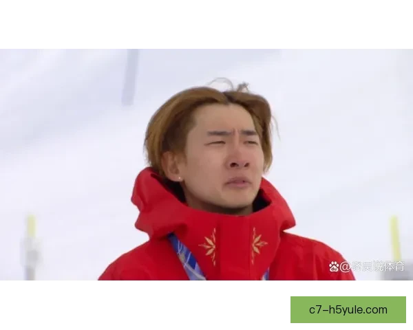 众星祝贺苏翊鸣夺金三跳分不易 众星祝贺苏翊鸣夺金三跳分不易